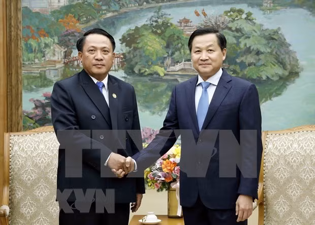 政府副总理黎明慨：老挝面临困难，越南愿意分担 ảnh 1