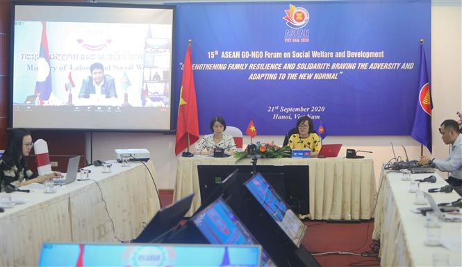 会议场景。图自越通社 ASEAN 2020:社会福利与发展论坛召开 ảnh 1
