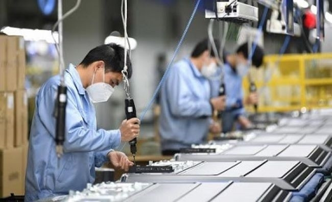附图。图自互联网 手机和零部件是 2023 年 1 月唯一实现正增长的出口商品类 ảnh 1