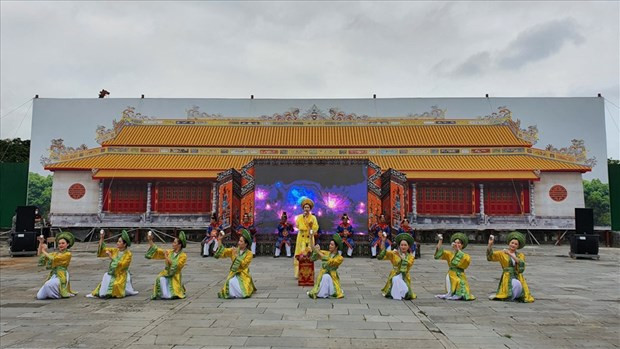 太和殿遗迹修缮项目预计将于2025年8月23日竣工。图自congdoan.vn 顺化市推出太和殿在线三维虚拟旅游服务 ảnh 1