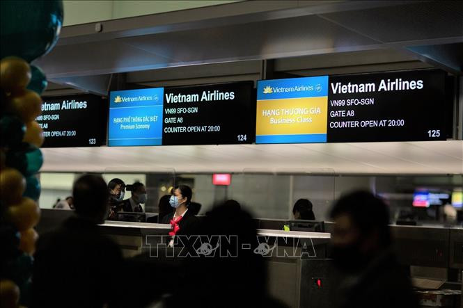 越南航空从美国飞往越南定期航班首飞。图自越通社 越南航空从美国飞往越南定期航班首飞 ảnh 2