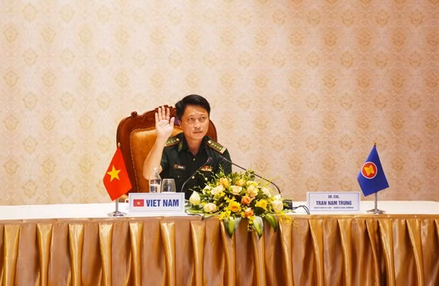 东盟国防机构在支持边境管理和保护工作中的作用研讨会在线举行 ảnh 1