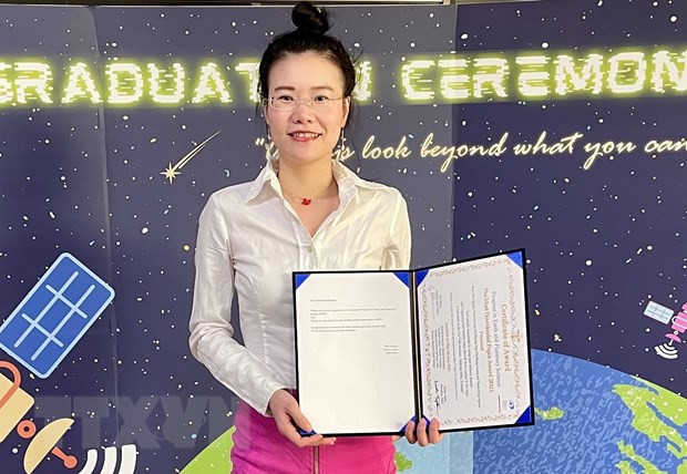阮金英博士荣获有关盐渍化国际奖。图自越通社 越南女博士荣获有关盐渍化国际奖 ảnh 2