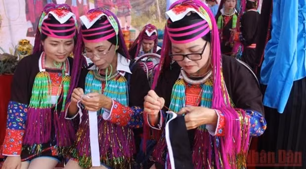 2022年边境桃金娘花节 ảnh 1