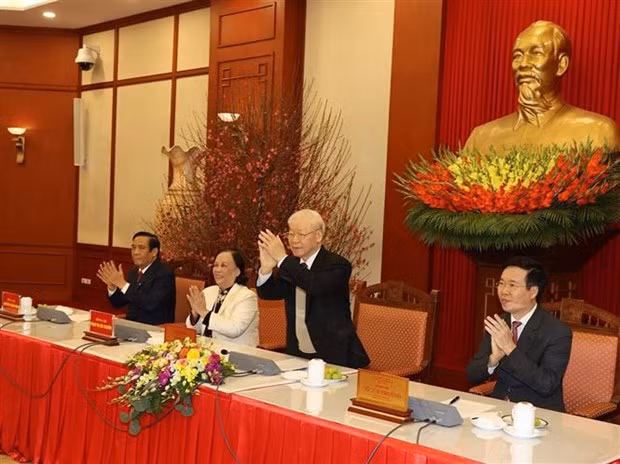 越共中央总书记阮富仲：努力确保老年人过上快乐、健康和幸福的生活 ảnh 1