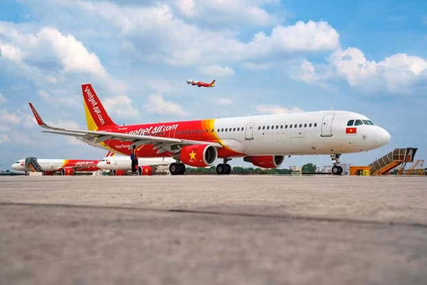 越捷航空推出订票和预定5星级酒店的50%优惠活动 ảnh 1