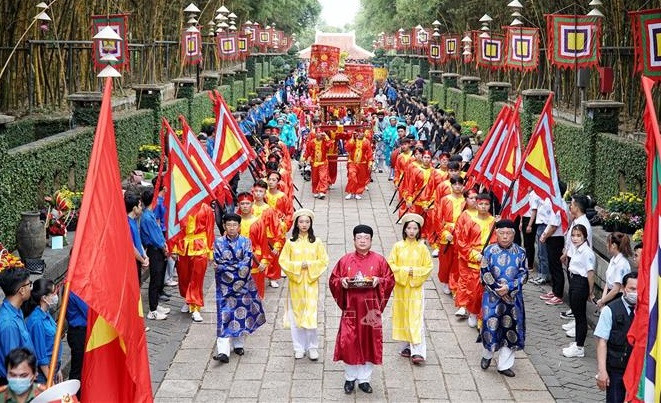 雄王祭祖仪式。图自越通社 2023年全球越南国祖日即将举行 ảnh 1