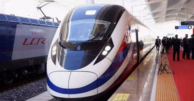 中老铁路首趟国际游客列车正式开行 ảnh 1