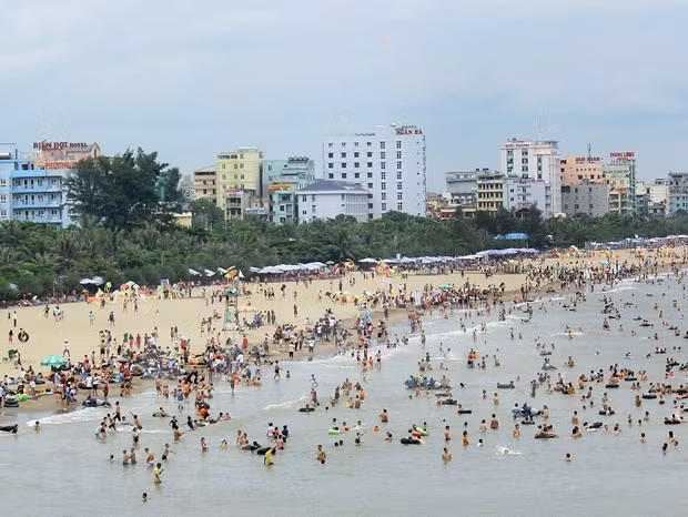 热闹非凡的2023年岑山海洋旅游节即将举行 ảnh 1