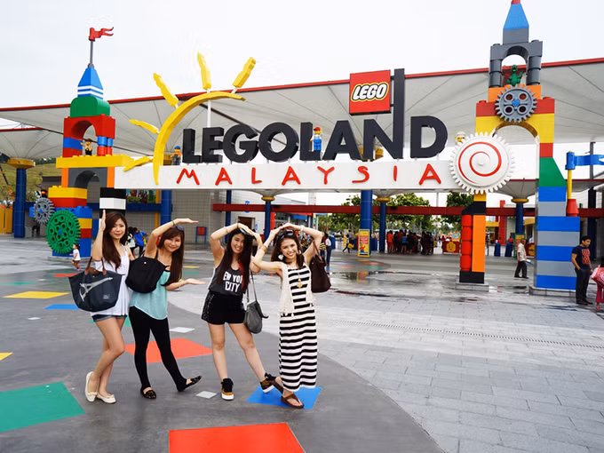 马来西亚研究缩短外国人签证签发程序 ảnh 1