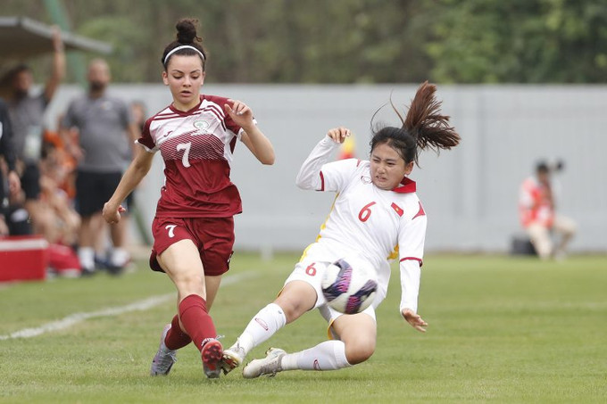 越南U17女足队以3:0击败乌兹别克斯坦U17女足队。图自VFF 2024年U17女足亚洲杯预选赛:越南正式闯进第二轮比赛 ảnh 1