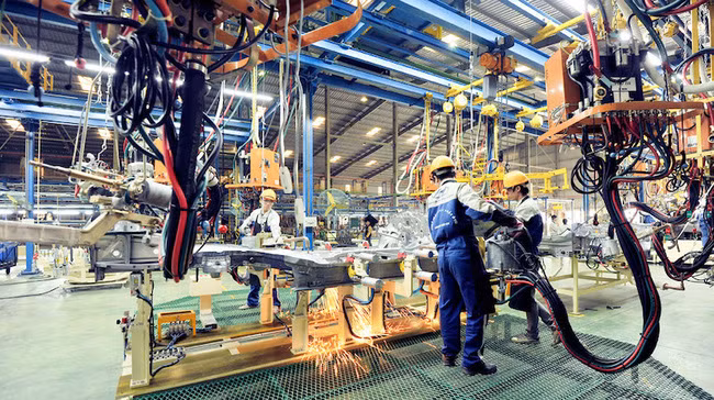 越南第十五届国会第四次会议：讨论社会经济发展和试点实施胡志明市发展特殊机制问题 ảnh 2