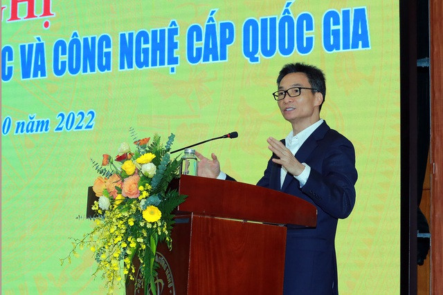 政府副总理武德儋在会上发言。图自VGP 为企业参与各项国家科技计划出台相应机制 ảnh 2
