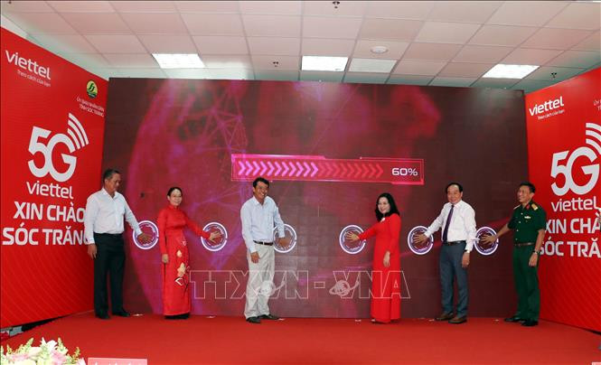 朔庄省5G网开通仪式。图自越通社 越南朔庄省开通 5G 网和启动智慧城市调控中心 ảnh 1