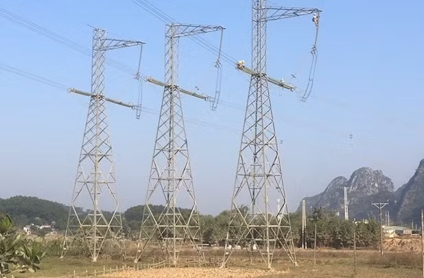 老挝允许私营企业建设连接越南的输电线路 ảnh 1