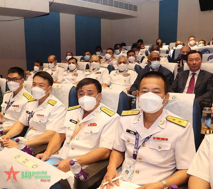 越南海军代表团出席国际海事研讨会 ảnh 2