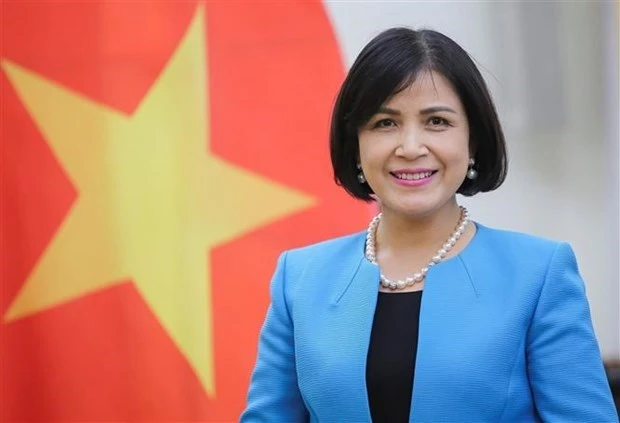 越南驻日内瓦代表团纪念国际妇女节111周年和双征夫人起义1981周年