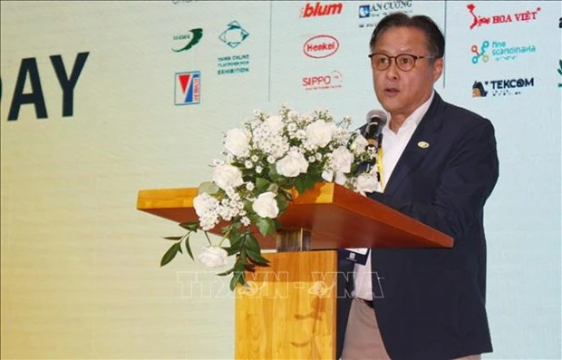 越南木材加工与手工艺品国际贸易周活动拉开序幕