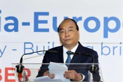 政府总理阮春福出席第十六届亚欧工商论坛并发表重要讲话