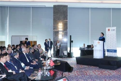 越南国会主席阮氏金银出席土耳其越南经营投资论坛