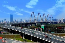 越南第十五届国会第二次会议：力争实现社会经济发展目标