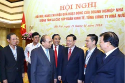 阮春福总理：明确个人和组织在推迟国企股份化进程的责任