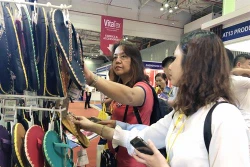 第18届越南皮革、制鞋、纺织业国际展览会在胡志明市开展