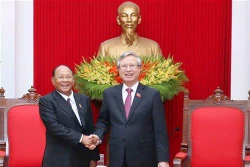 陈国旺同志会见柬埔寨国会高级代表团