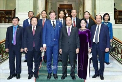 越南政府总理阮春福会见瑞典议会议长安德烈亚斯·诺伦
