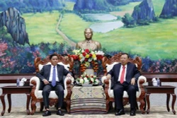 老挝领导人高度评价越老两国党纪律检查机关的合作成果