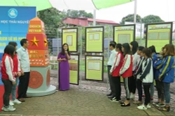 “黄沙、长沙归属越南—历史证据和法律依据”展览会在太原省举行