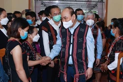 阮春福出席在广南省举行的“全民大团结日”庆祝活动