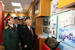 越共中央总书记阮富仲出席108号中央军队医院传统日70周年纪念典礼