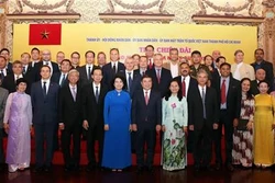 胡志明市举行国庆招待会