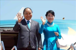 越南政府总理阮春福抵达曼谷 开始出席第34届东盟峰会系列活动