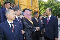 越南国家主席陈大光会见亚审组织各机构代表团团长