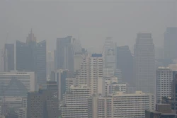 泰国：巴育·占奥差召开紧急视频会议 应对气候变化