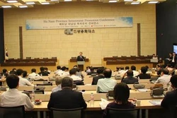 河南省欢迎韩国经济界对该省投资