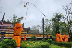 2023年癸卯年新春春幡子拆除仪式和恭贺新春开印仪式在顺化皇宫举行