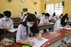 越南全国多地学生开始重返校园 河内市初中以上学生5月4日起返校