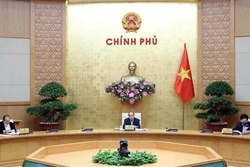 越南政府总理决定：河内和胡志明市等12个省市继续落实关于社会距离的第16号指示至4月22日或30日