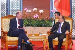 WEF ASEAN 2018：政府总理阮春福会见嘉士伯首席执行官郝瀚思