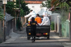 新冠肺炎疫情：东南亚国家单日新增新冠确诊病例达数千例