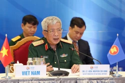 2020东盟轮值主席国年： 阮志咏上将呼吁各国对影响到区域和平稳定的安全威胁给予更多关注