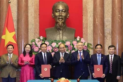 阮春福出席国家主席办公厅与最高人民检察院、最高人民法院协作机制签约仪式