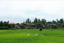 芒峰革命基地面貌焕然一新