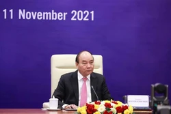 阮春福出席APEC领导人与APEC工商咨询理事会年度对话