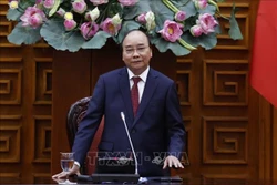 越南政府总理阮春福会见在越南投资兴业的韩国企业代表团