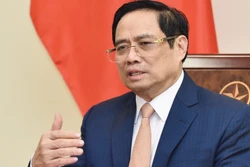 越南政府总理范明政与古巴总理马雷罗通电话