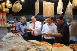 2020年九龙江三角洲地区工贸展销会在前江省举行